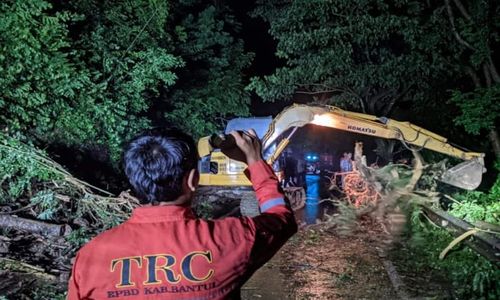 Tanah Jalan Jogja-Gunungkidul Rawan Gerak, Kendaraan Besar Dilarang Lewat