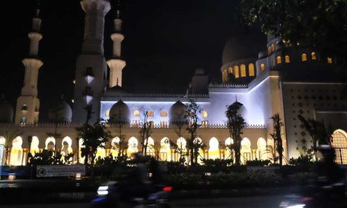 Masjid Sheikh Zayed Diresmikan, Siswa PAUD-SMP di Solo Masuk Pukul 08.00 WIB