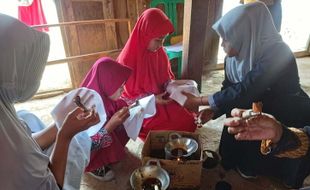 56 Anak di Sragen Belajar Batik di Festival Budaya Krajan Keker