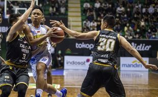 Pebasket Nikholas Mahesa Tinggalkan Klub IBL Dewa United