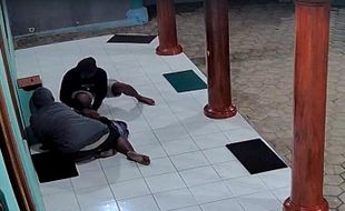 Pencuri Kotak Infak di Sambirejo Sragen Dibekuk Berkat Rekaman Kamera CCTV