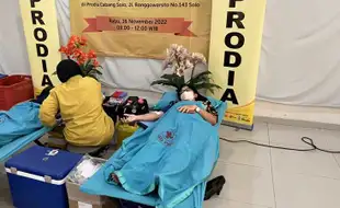 Puluhan Kantong Darah Dihimpun dari Aksi Donor Darah Prodia Solo Peringati HKN