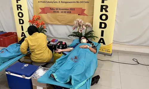 Puluhan Kantong Darah Dihimpun dari Aksi Donor Darah Prodia Solo Peringati HKN