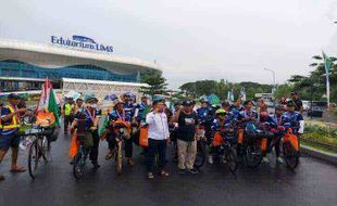 Demi Hadiri Muktamar Muhammadiyah, Rombongan Ini Gowes 9 Hari Palangkaraya-Solo