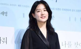 Lee Young Ae Tawarkan Bantuan untuk Keluarga Korban Tragedi Itaewon