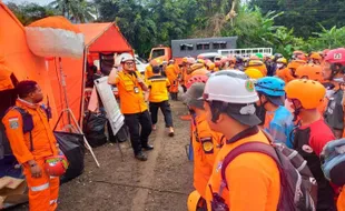 Tim SAR Gabungan Lanjutkan Cari 39 Orang yang Masih Hilang Usai Gempa Cianjur