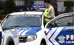 Tekan Pelanggaran Lalu Lintas di Solo, Mobil Berlampu Strobo Dikerahkan 