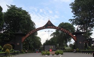 Breaking News! Mahasiswa FK UNS Terjatuh ke Gua Braholo Gunung Kidul