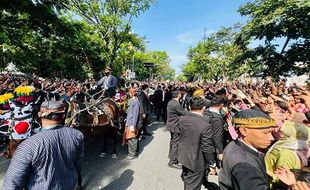 Mereka yang Kecipratan Berkah Nikahan Kaesang-Erina: Hotel hingga Tukang Becak