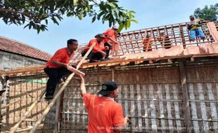 Dianggap Tak Layak Huni, Kemenag Sragen Bangun 2 Rumah Milik Warga