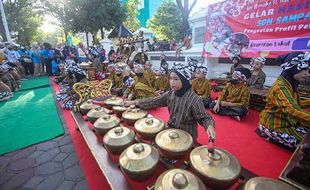 Projek Pelajar Pancasila, SD Sampangan Tampilkan Karya Seni di CFD Solo