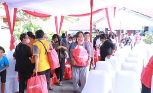 Telkomsel Siaga Berbagi Kasih Tanpa Batas di Momen Natal 2022