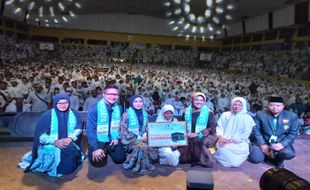 Arie Untung Artis Asli Klaten Dibikin Speechless di Wisuda Akbar 2.000 Santri