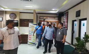 Diciduk di Bandara Ahmad Yani, Pengusaha Semarang Diperiksa 9 Jam di Kejati