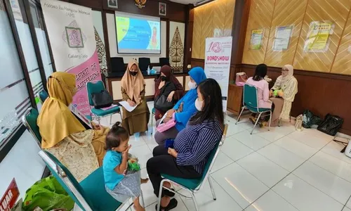 HUT ke-10, AIMI Solo Gelar Roadshow Konseling Menyusui secara Cuma-cuma