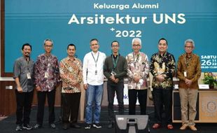 Alumni Arsitektur UNS akan terus Berkontribusi untuk Almamater Lewat Kartuns