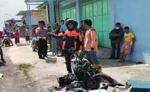 Mobil Dinas Polri Tabrak Dua Warga, Guru di Jombang Meninggal Dunia