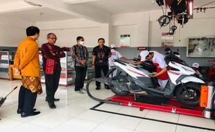 Dukung Vokasi, Astra Motor Jateng Resmikan AHASS Teaching Factory di Boyolali