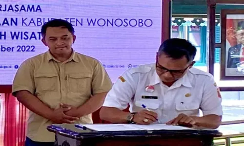 Wonosobo Bentuk Kampung Bahasa Inggris Berbasis Ponpes