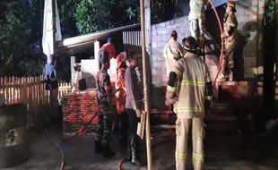 Oven Pembuatan Mebel Terbakar di Gladagsari Boyolali, Butuh 2 Jam Padamkan Api