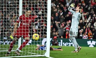 Hasil Liga Inggris: 2 Gol Bunuh Diri Bantu Liverpool Atasi Leicester 2-1