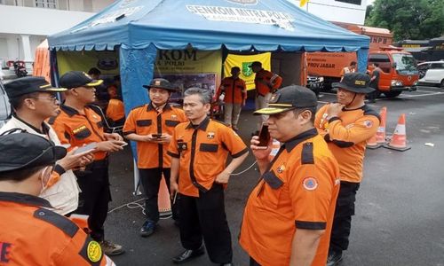 Gempa Cianjur, Ketum Senkom Mitra Polri Perintahkan Anggota All Out Bantu Warga