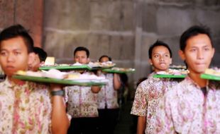 Ladosan, Jamuan Makan Bak Raja di Pernikahan Wong Solo