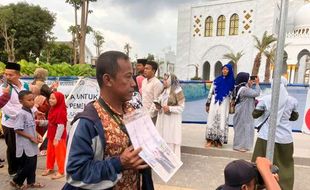 Cerita Tukang Foto di Masjid Sheikh Zayed Solo, Pernah Raup Rp1 Juta Sehari