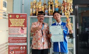 Siswa SMK Mutuharjo Sabet 2 Medali di Pekan Olimpiade Sains & Bahasa Nasional