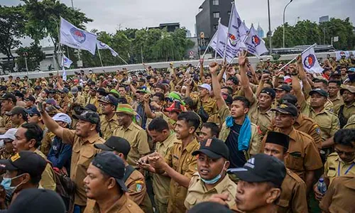 Masa Jabatan Capai Usia 60 Tahun, Perangkat Desa Tuntut Dana Pensiun