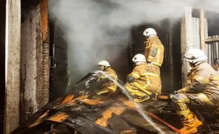 Taklukkan Kebakaran Oven Kayu di Sajen Trucuk, Damkar Klaten Butuh Waktu 6 Jam