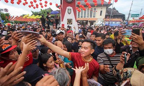 Ada Aksi Copet di Grebeg Sudiro Solo, Wali Kota Gibran Minta Warga Lapor Polisi