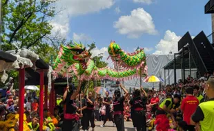 Terkenal dengan Akulturasi Budayanya, Ini Profil Barongsai Tripusaka Solo