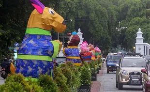 Sambut Imlek, Kawasan Jensud hingga Pasar Gede Solo Mulai Dihias Lampion