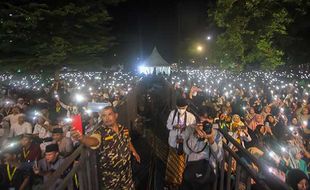 Peringatan 1 Abad NU, Ribuan Orang Ikuti Selawat di Mangkunegaran Solo