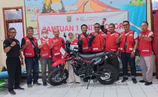 Logistik hingga Motor Trail Dikirim PMI Klaten untuk Korban Gempa Cianjur