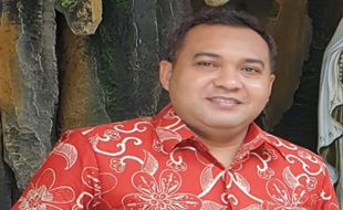 Putra Rudy, Rheo Yuliana Fernandez, Bacaleg PDIP Nomor Urut 7 di Dapil Jebres