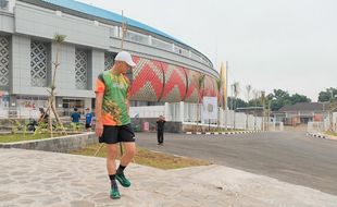 Ganjar Ngomel-Ngomel! Lihat Stadion Jatidiri Baru Direnovasi Sudah Rusak