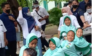 Dikunjungi Ibu Negara Iriana, Ini Uniknya Kampung Dolanan di Sidowayah Klaten