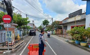 Ingat Ya! Mulai Senin, Jl Sulawesi Depan Kantor DPUPR Klaten Berlaku Satu Arah