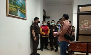 Korupsi Uang APBDes, Kepala Desa di Lumajang Dijebloskan ke Penjara