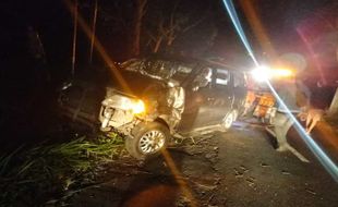 Mobil Kijang Tabrak 2 Motor Sekaligus di Sleman, Seorang Pengendara Meninggal