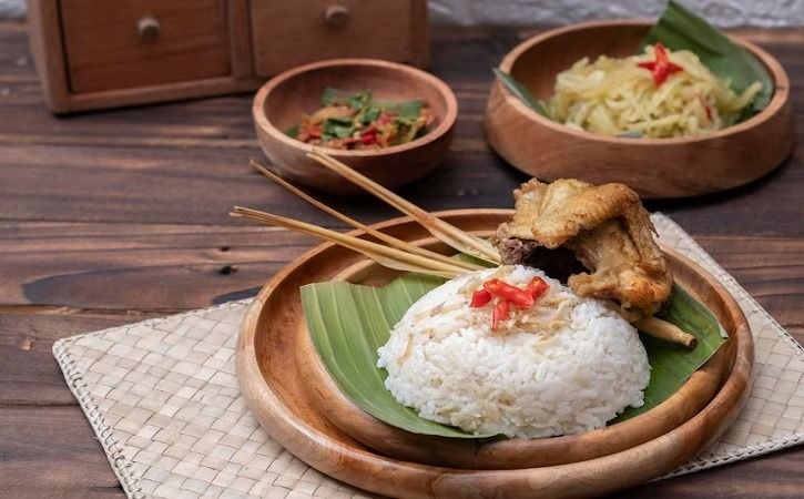 Berburu Sajian Kuliner Khas Solo dari Pagi hingga Malam