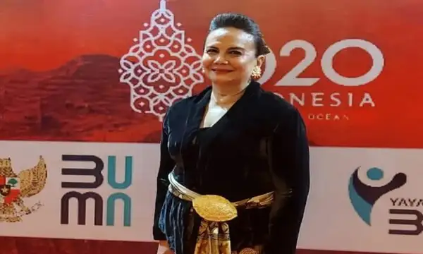 Nokia uchun porno videolar