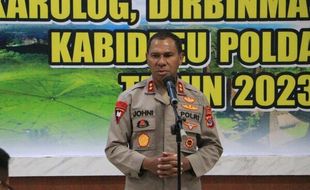 Polisi Tak Sengaja Tembak Teman saat Bercanda, Korban Meninggal Dunia