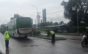 Kabur Seusai Lindas Anggota Brimob, Sopir Truk Ditangkap di Jalan