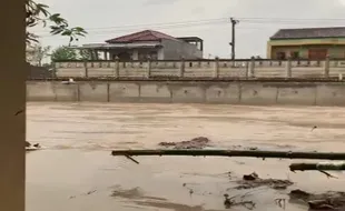 Hujan Deras Landa Kota Solo, 6 Rumah di Sekip Banjarsari Terendam Banjir