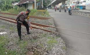 Terjatuh dari Kereta, Pria Meninggal di Perlintasan Kereta Api Mojolaban