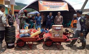 BRI Salurkan Bantuan kepada Warga Terdampak Banjir Bandang di Ijen Bondowoso