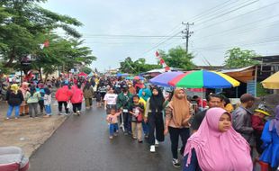 Sempat Diguyur Hujan, Car Free Day Perdana di Jetiswetan Klaten Tetap Meriah